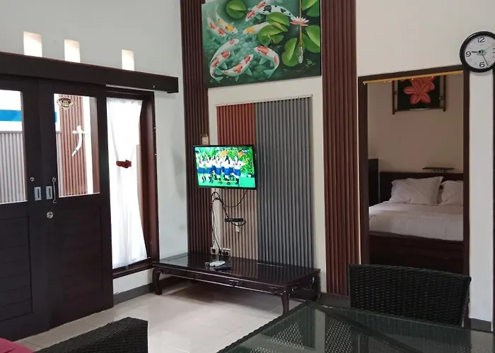 Nyoman Bali House Ferienhaus *